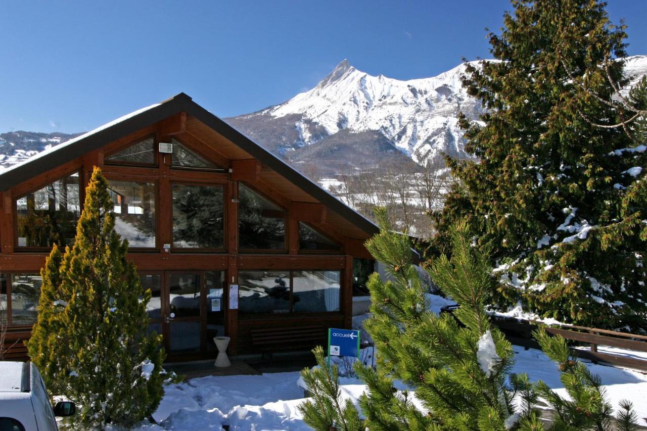 Vvf Les Ecrins Champsaur Saint-Bonnet-en-Champsaur Exterior foto